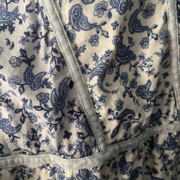 Old Navy Plus Peasant Blouse - Picture 5 of 9